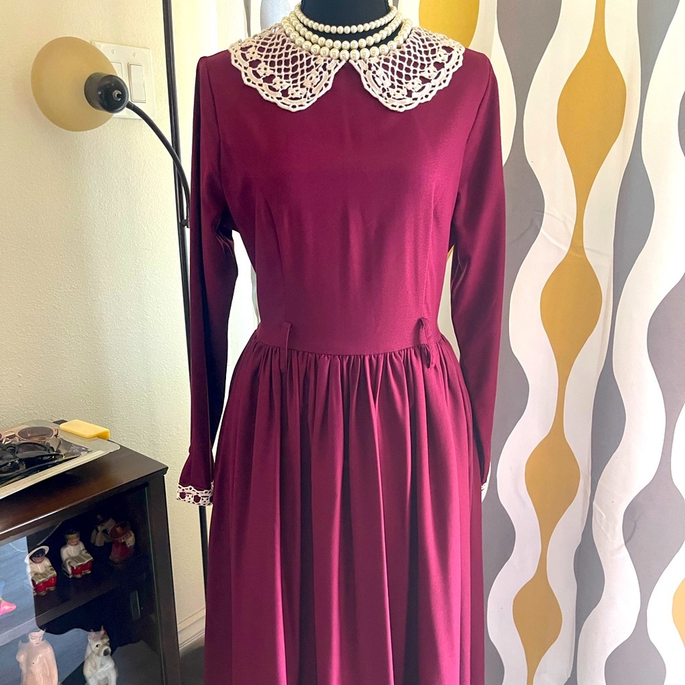 Collectif vintage burgundy dress